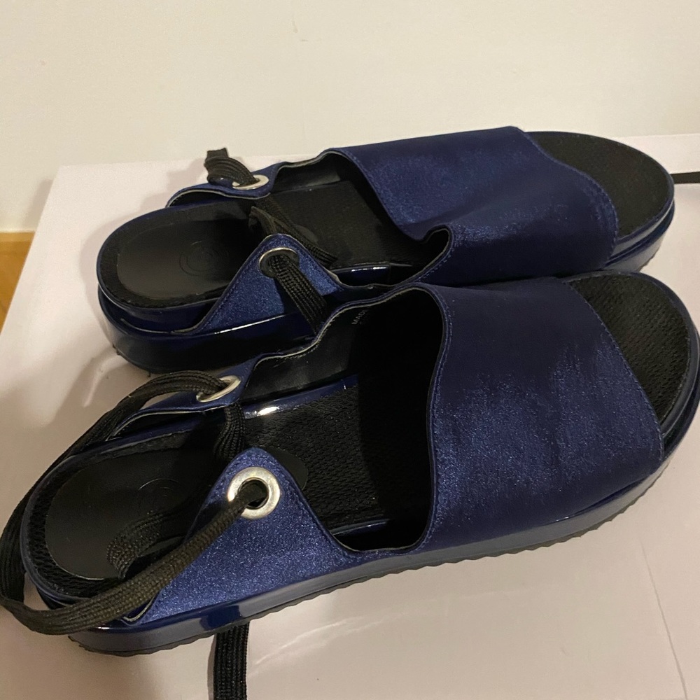 Urban Outfitters Sandal